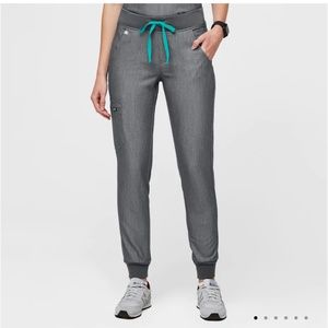 Figs graphite 2XL petite zamora joggers